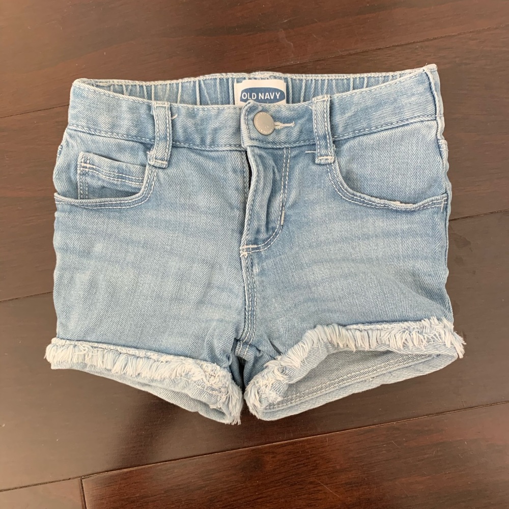 Old Navy raw edge denim shorts, size 2T